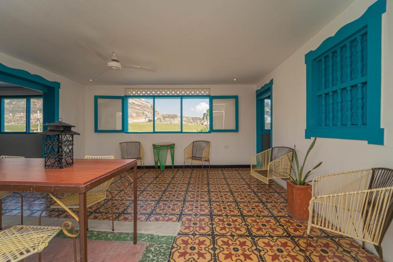 Hostal Barajas House Cartagena Exterior photo